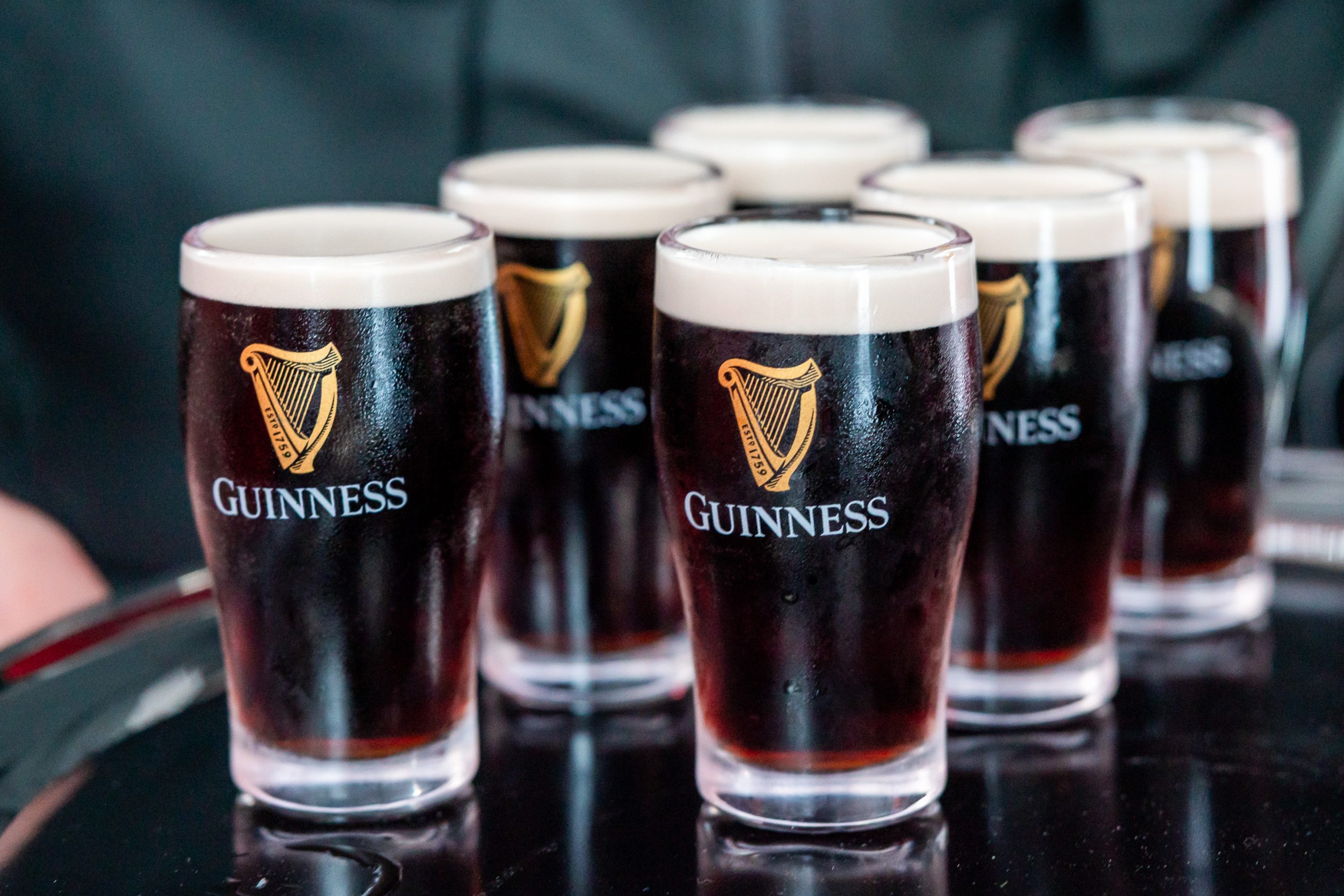 A man used AI to call 3,000 Irish bartenders to track the cost of Guinness. Now pubs are lowering their prices